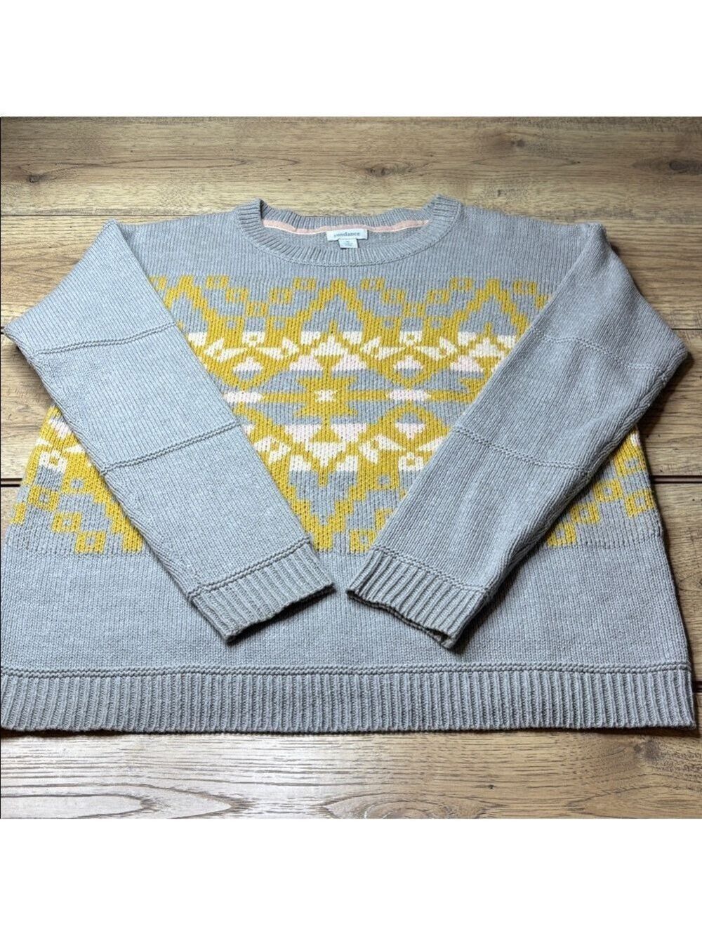 Women’s Sundance Summit Tribal Knit Crewneck Sweater Size Medium